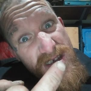 Meet your Posher, Clinton